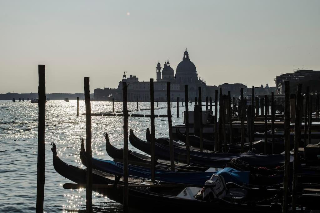 Апартаменты Ca' De Mezo Near San Marco Венеция Экстерьер фото